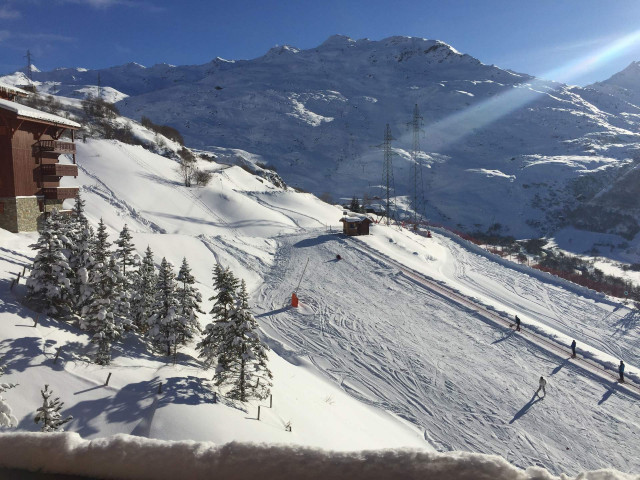 _lv_images__lot_0002050910_08_29344933