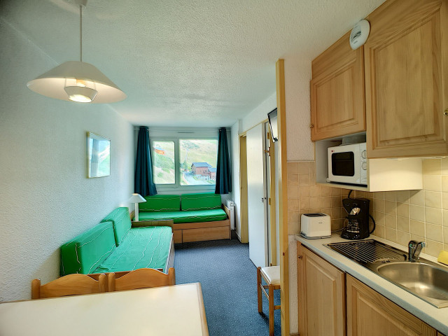 _lv_images__lot_0007000317_01_30140852