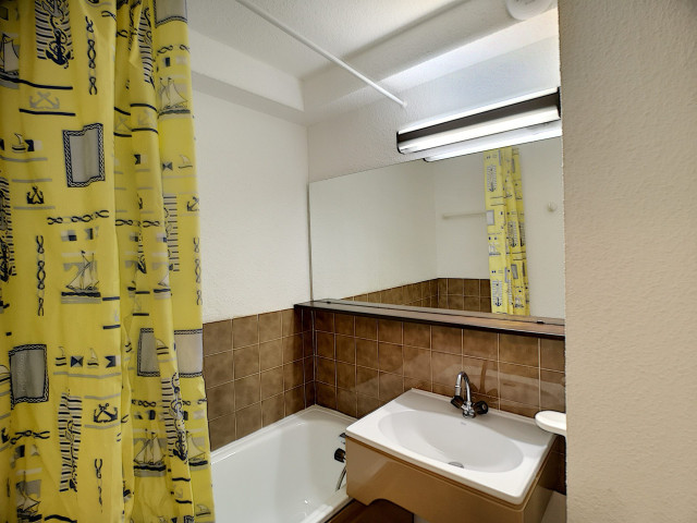 _lv_images__lot_0007000317_08_28842768 _lv_images__lot_0007000317_08_28842768