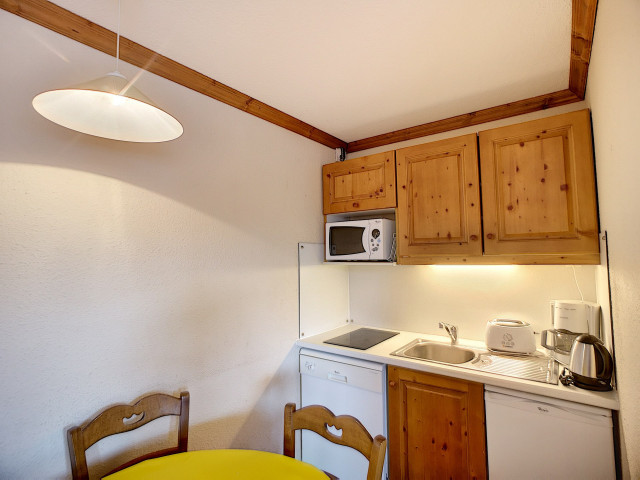 _lv_images__lot_0007000405_03_29606084