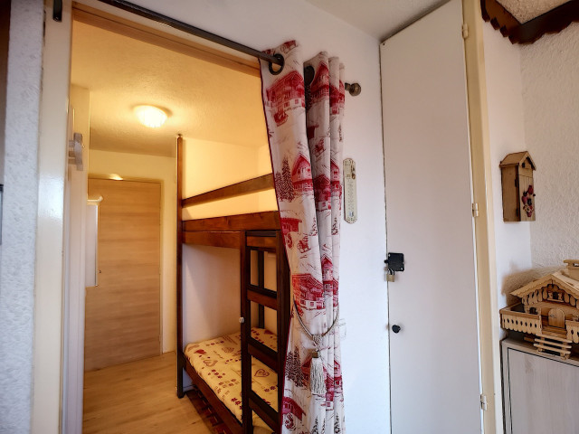 _lv_images__lot_0007010609_05_32306736 _lv_images__lot_0007010609_05_32306736