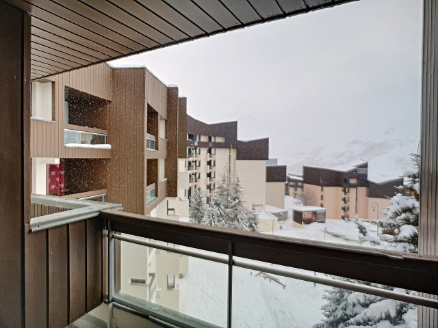 _lv_images__lot_0007040002_16_28630451