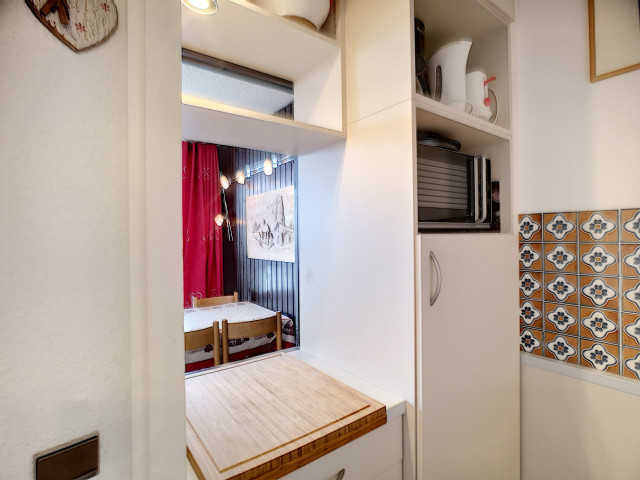 _lv_images__lot_0007060606_08_32601164