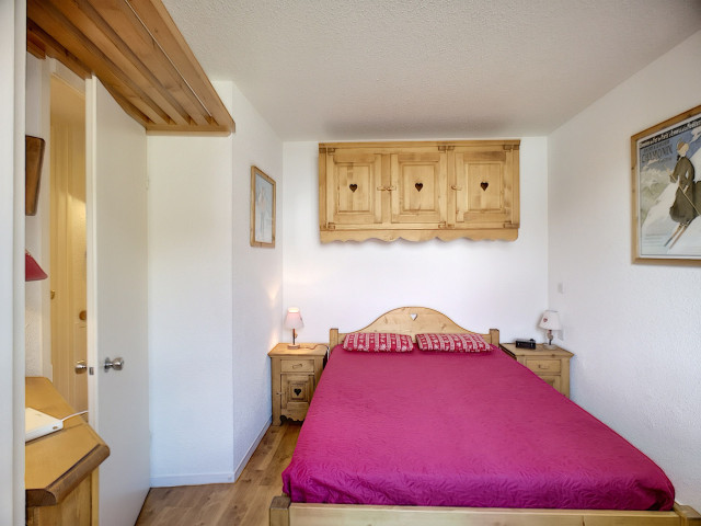 _lv_images__lot_0007060606_10_30182031