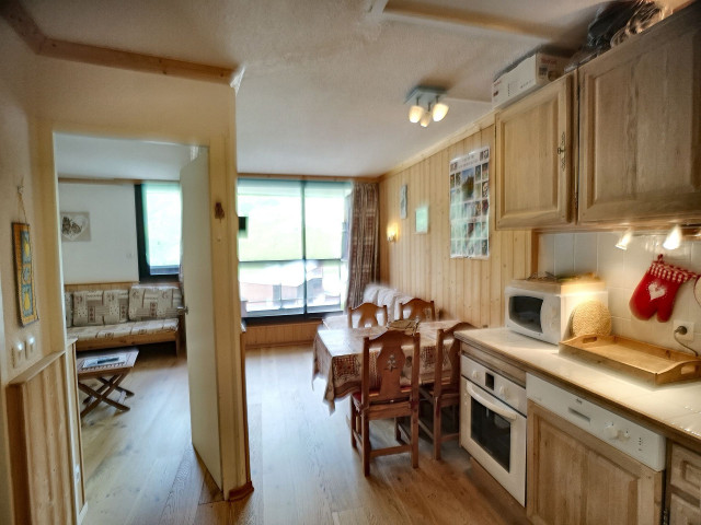 _lv_images__lot_0007070043_01_28931596 _lv_images__lot_0007070043_01_28931596