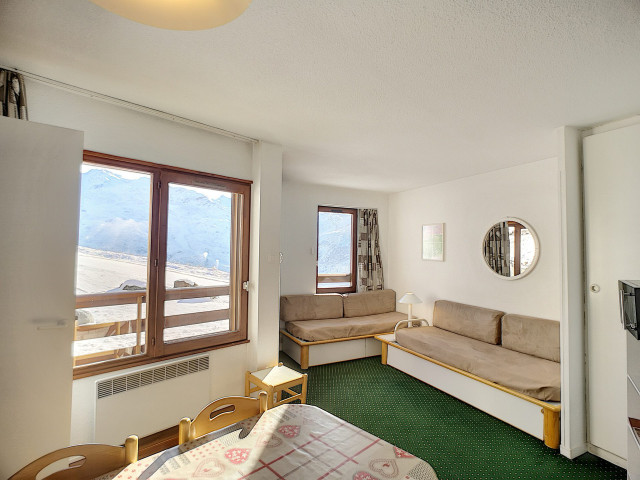 _lv_images__lot_0008000423_03_28239305