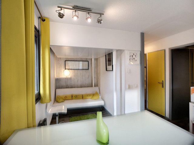 _lv_images__lot_0012000015_03_29506106