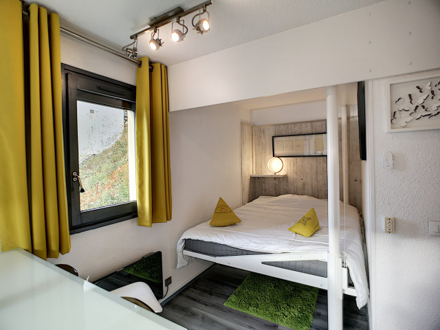 _lv_images__lot_0012000015_10_29806221