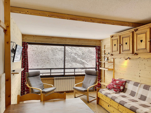 _lv_images__lot_0012000024_04_30202981