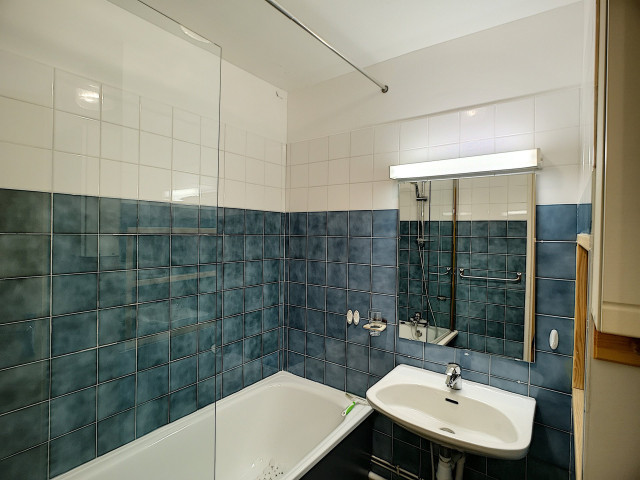 _lv_images__lot_0012010223_09_30161509