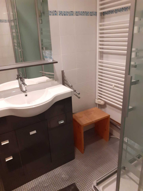 _lv_images__lot_0012010229_08_30141006