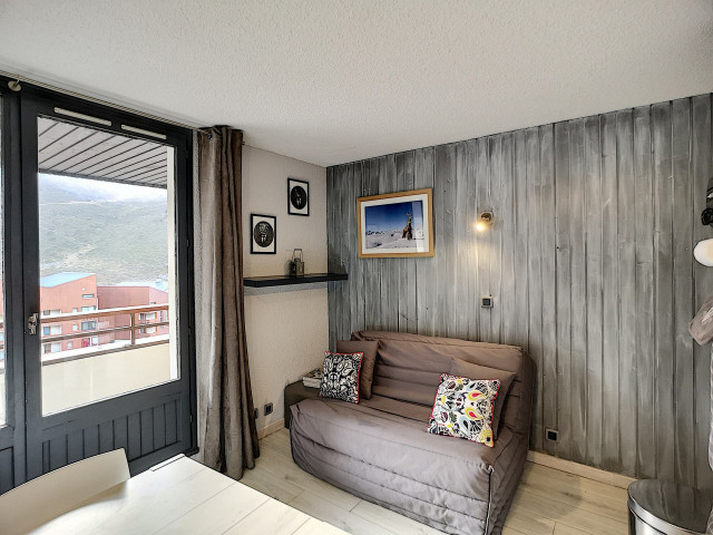 _lv_images__lot_0012010230_04_29029415 _lv_images__lot_0012010230_04_29029415