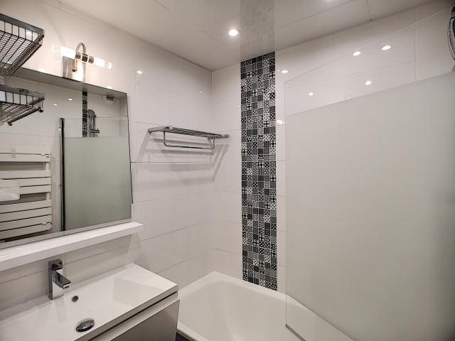 _lv_images__lot_0012010230_08_29746560 _lv_images__lot_0012010230_08_29746560