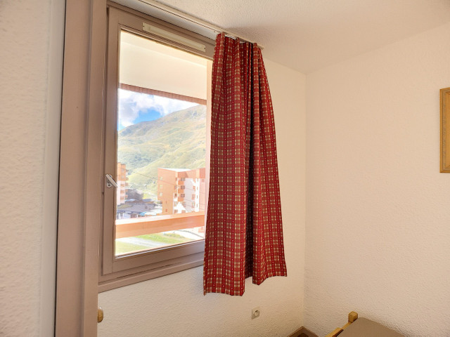 _lv_images__lot_0012030424_14_29506622