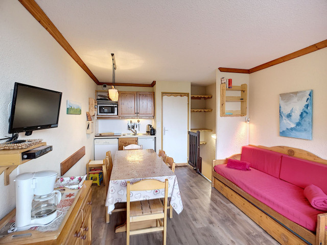 _lv_images__lot_0012030817_01_29425369 _lv_images__lot_0012030817_01_29425369