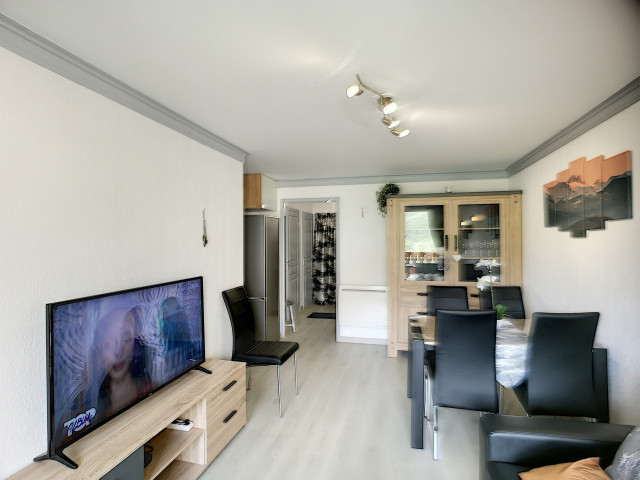 _lv_images__lot_0013040064_10_27647500