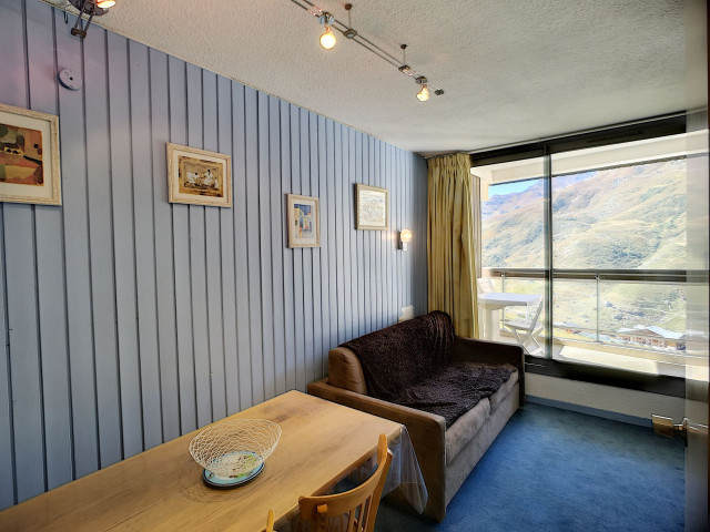 _lv_images__lot_0013040069_04_29645671