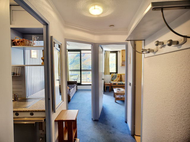 _lv_images__lot_0013040069_06_28121903