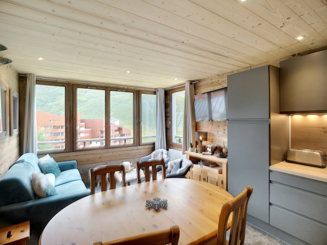 _lv_images__lot_0013040074_01_29504439