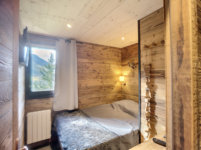 _lv_images__lot_0013040074_10_29245181