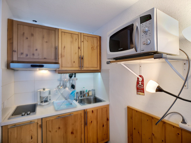 _lv_images__lot_0013040078_04_30182012