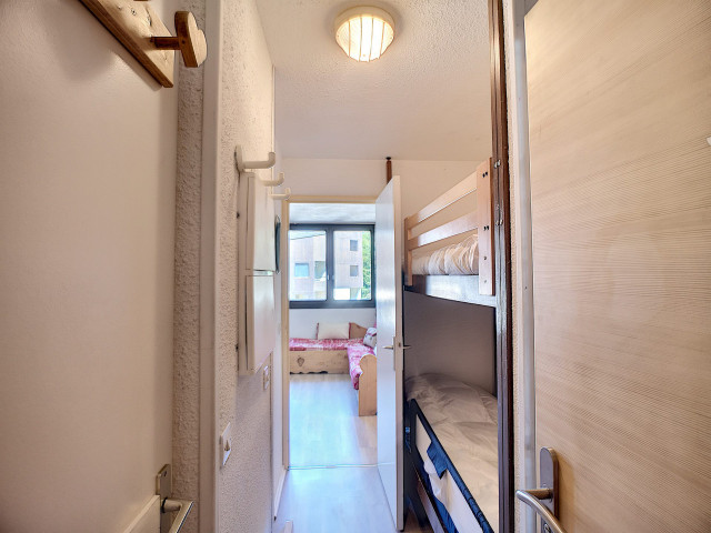 _lv_images__lot_0013040079_11_27630183 _lv_images__lot_0013040079_11_27630183