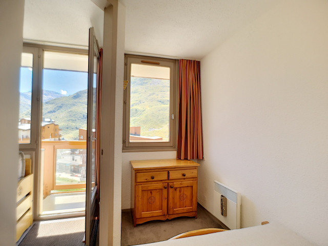 _lv_images__lot_0013040084_06_27706876 _lv_images__lot_0013040084_06_27706876