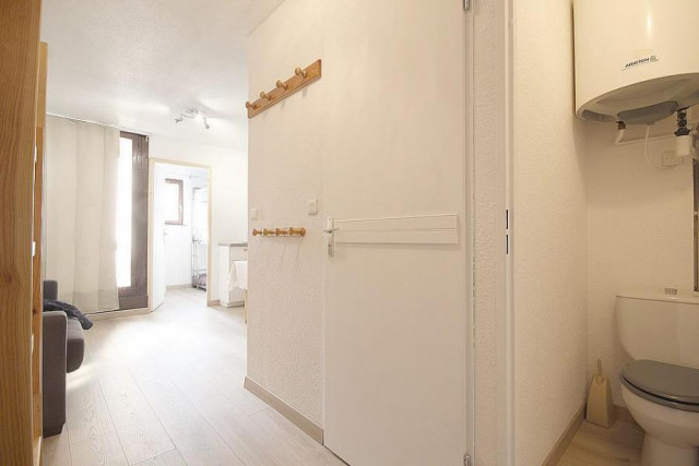 _lv_images__lot_0013040086_09_27724719