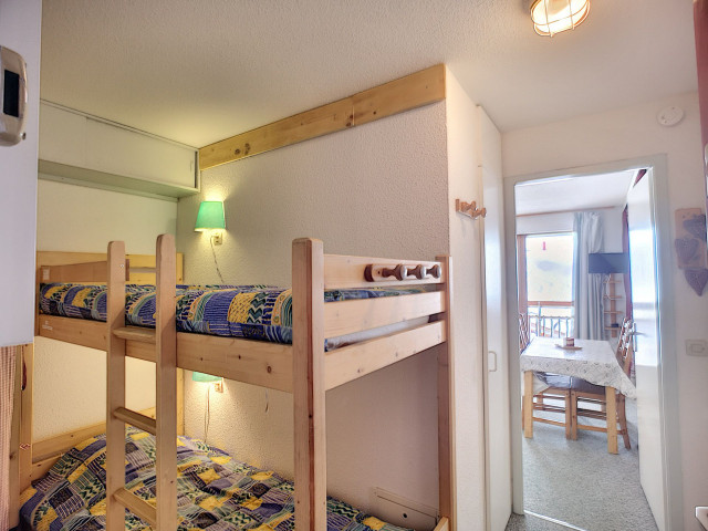 _lv_images__lot_0013040089_09_30181933