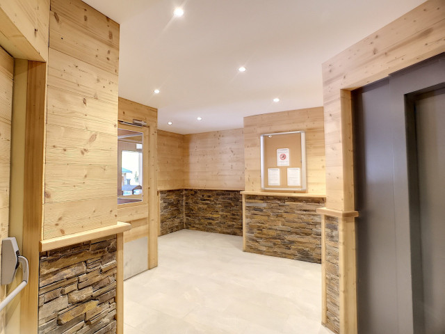 _lv_images__lot_0013040090_14_29888789