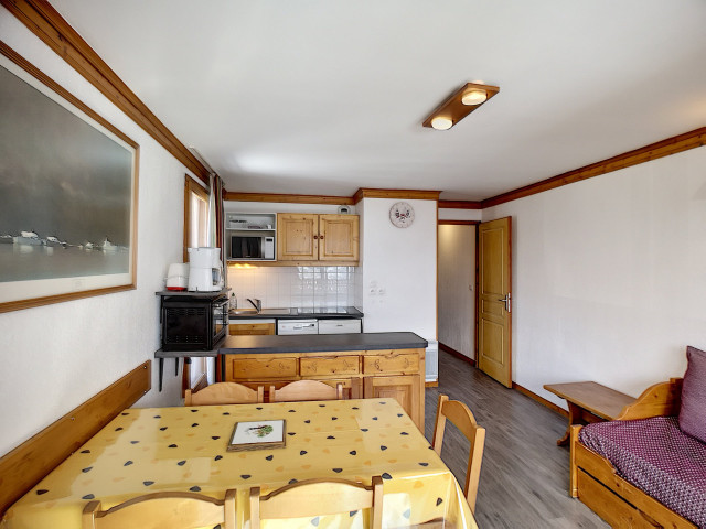 _lv_images__lot_0013040092_01_29926913