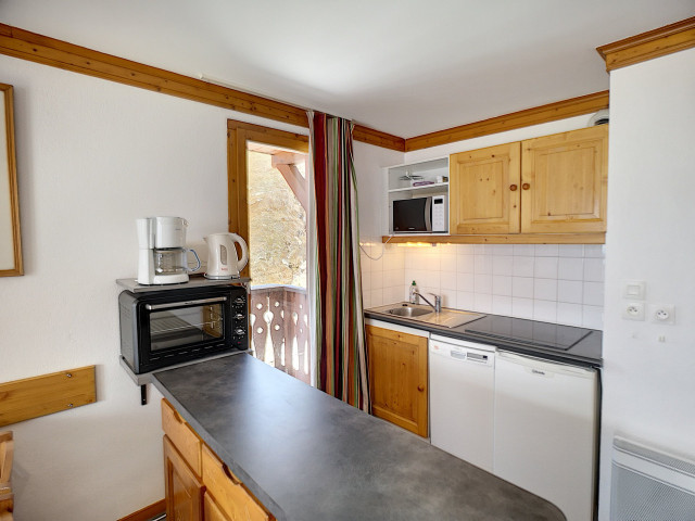 _lv_images__lot_0013040092_03_28277556