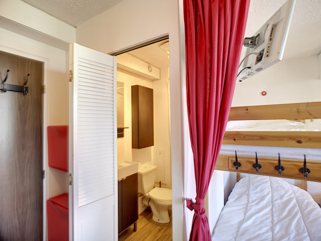 _lv_images__lot_0013040095_05_29565245