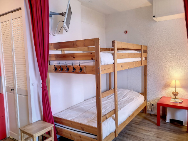 _lv_images__lot_0013040095_10_29565250