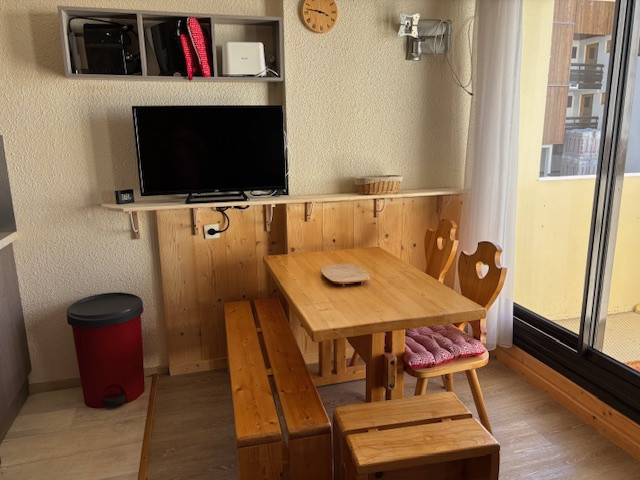 _lv_images__lot_0013040098_03_29926514