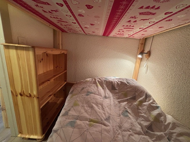 _lv_images__lot_0013040098_12_28989370