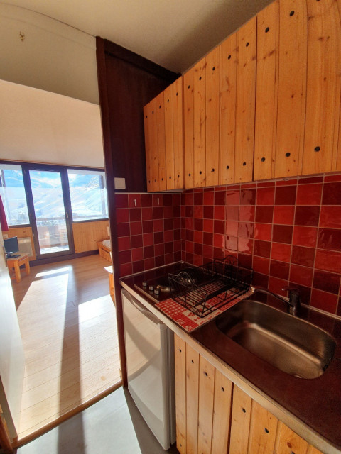 _lv_images__lot_0013040102_03_29888254