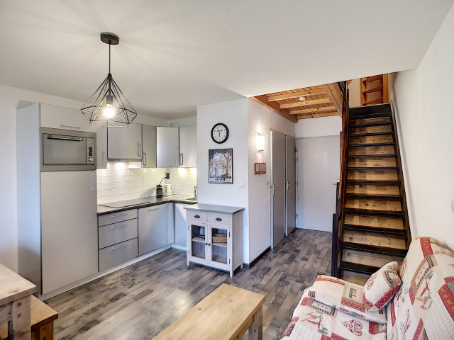 _lv_images__lot_0013040103_01_29126915