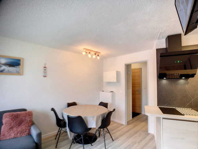 _lv_images__lot_0013040104_05_29464006 _lv_images__lot_0013040104_05_29464006