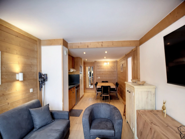 _lv_images__lot_0013040109_03_29165896