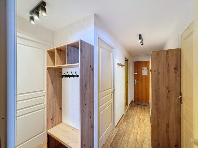 _lv_images__lot_0013040111_08_28801619 _lv_images__lot_0013040111_08_28801619