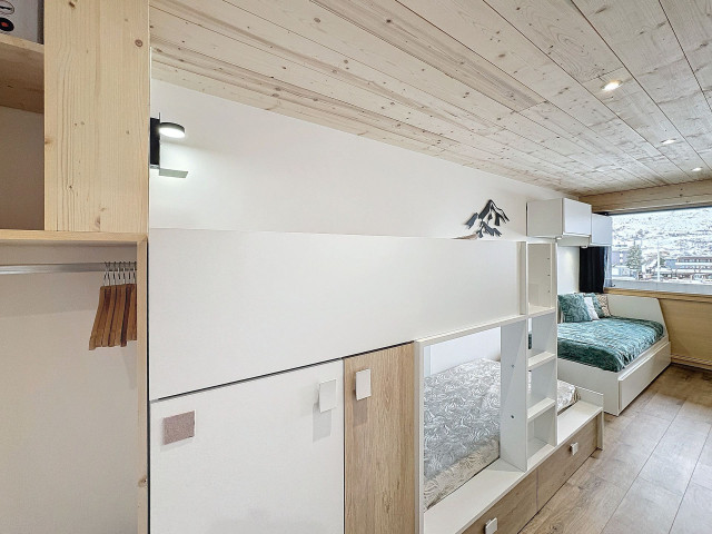 _lv_images__lot_0013040112_10_32262387 _lv_images__lot_0013040112_10_32262387