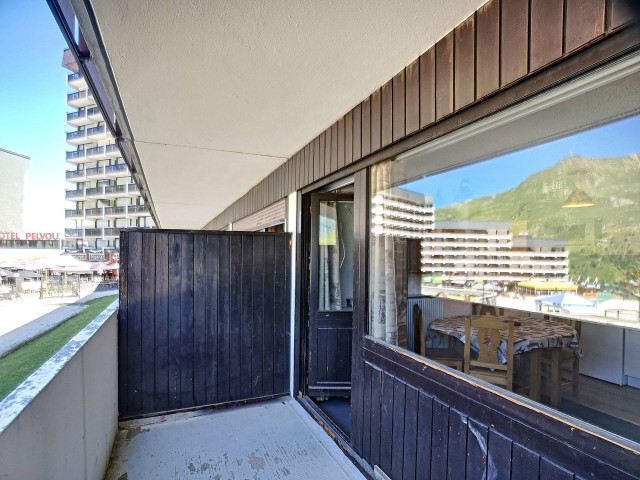 _lv_images__lot_0013040112_16_32135401