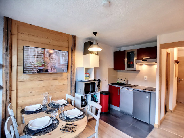 _lv_images__lot_0013040114_04_28198884