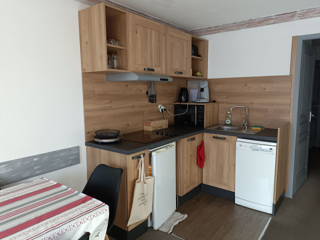 _lv_images__lot_0013040126_07_30138990