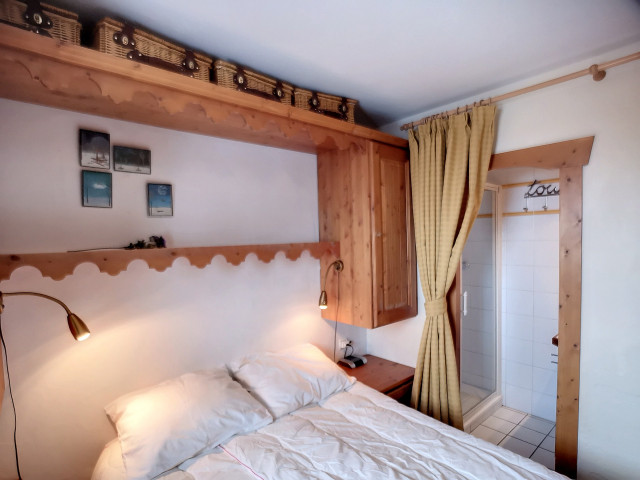 _lv_images__lot_0013040127_04_29484607