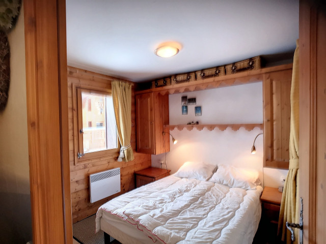 _lv_images__lot_0013040127_10_27406264 _lv_images__lot_0013040127_10_27406264