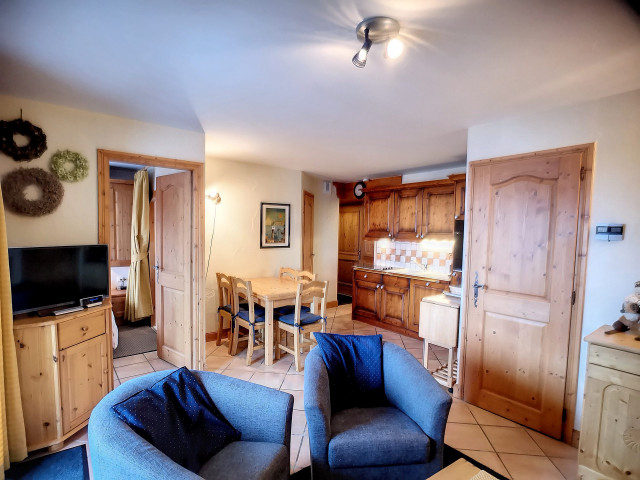 _lv_images__lot_0013040127_15_28394255