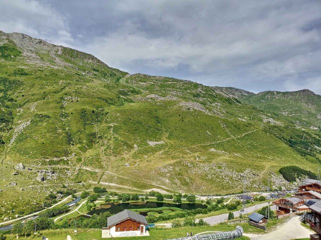 _lv_images__lot_0013040128_12_32262409