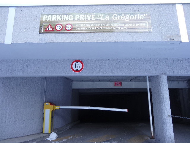 _lv_images__lot_0013040129_15_29185847